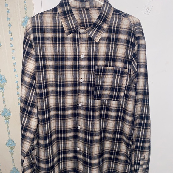 Men Button Plaid Shirt.  Shein never used, Good Condition. Color are brown black - Picture 2 of 3